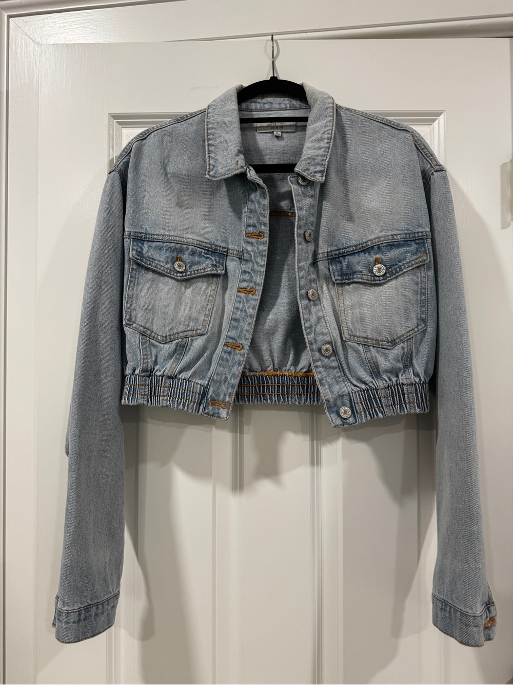 Love Tree Cropped Light Blue Denim Jacket with Elastic Hem